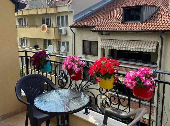 M&m Center With Free Parking Apartament