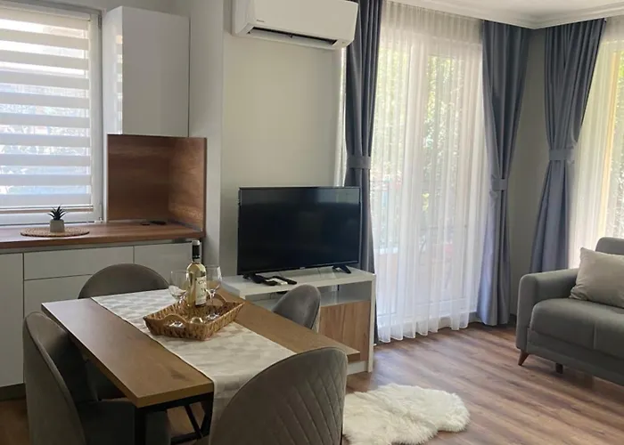 M&m Center With Free Parking Apartament *