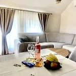 M&m Center With Free Parking Plovdiv